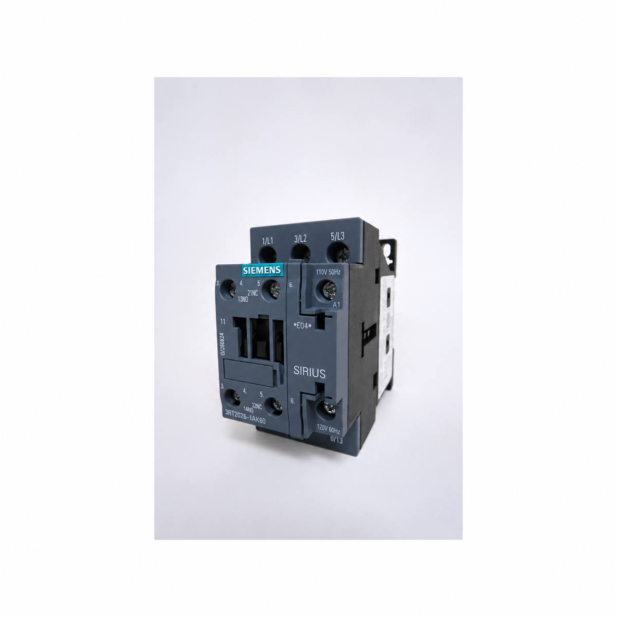 Siemens 3RT2026-1AK60 SIRIUS 3RT2 power contactor